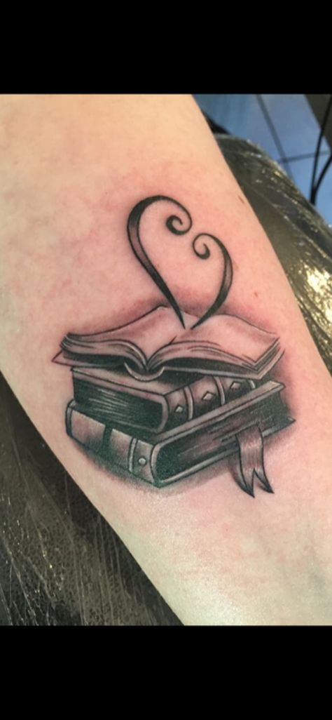 Book tattoo inspired by Colleen Hoover’s novel It Ends With Us Librarian Tattoo, It Ends With Us Book, Book Tattoo Ideas, Atlas Tattoo, Hoover Books, Colleen Hoover Books, Tattoo Design Book, Book Tattoo, It Ends With Us