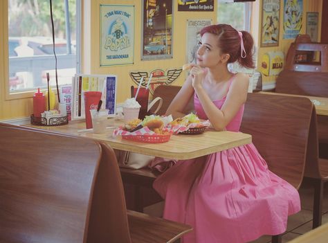 Jessica Vill, Vintage Americana Aesthetic, 50s Aesthetic, Americana Aesthetic, Vintage Photoshoot, Vintage Americana, Princess Aesthetic, Vintage Fits, Who Said