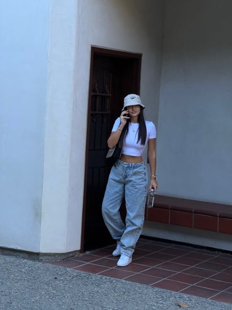 Bucket Hat Looks Summer, Fits With Bucket Hats, Bucket Hat Outfit Plus Size, Summer Outfit With Bucket Hat, Long Skirt And Bucket Hat Outfit, Bucket Cap Outfit Women, Bucket Hats Outfits, Bucket Hat Outfit Women Street Styles, Bucket Hat Concert Outfit