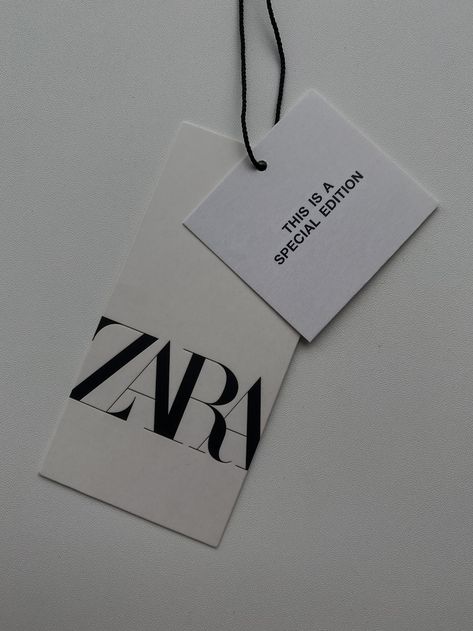 Zara Tag Label, Zara Clothes Aesthetic, Zara Logo Aesthetic, Fashion Branding Design Packaging, Zara Branding, Zara Logo Design, Zara Wallpapers, Zara Packaging, Jewelry Logo Inspiration