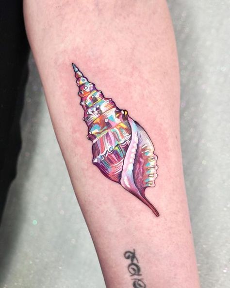 Anya Tsyna ♠ the most intricate tattoos on Instagram: "🐚✨London - May✨🐚 I still have a couple of slots in London in second half of May, please email me at tsyna.tattoo@gmail.com with your ideas💖" Pastel Tattoos For Women, Ocean Color Tattoo, Mermaid Tattoo Ideas For Women Forearm, Ocean In A Bottle Tattoo, Small Aquatic Tattoo, Tattoo Ideas Hawaii, Quirky Tattoo Ideas, Glitter Tattoos Real, Glitter Tattoo Permanent