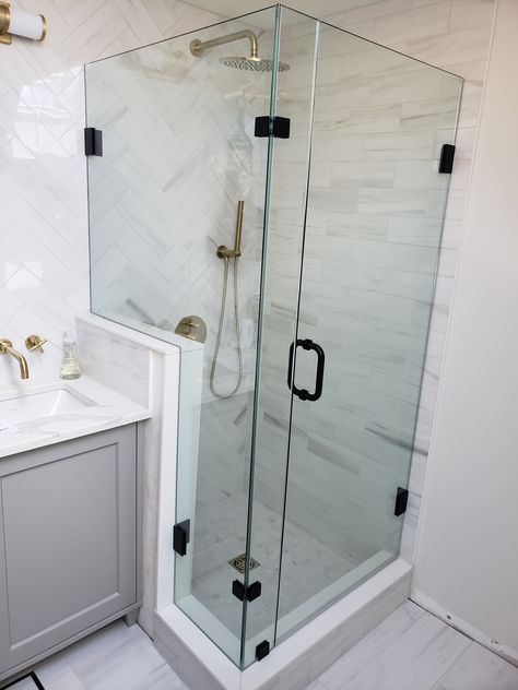 Glass Shower Black Hardware, Shower Doors Black, Bath Shower Doors, Shower Hardware, Black Shower Doors, Glass Hardware, Shower Door Handles, Master Bath Shower, Condo Decor