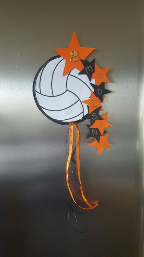 Volleyball locker decorations Game Day Locker Decorations Volleyball, Locker Decorations For Volleyball, Volleyball Decoration Ideas, Volleyball Poster Ideas For Players Diy, Locker Decorations For Sports Soccer, Sports Locker Decorations Volleyball, Volleyball Locker Signs Ideas, Locker Signs Volleyball, Volleyball Door Decorations