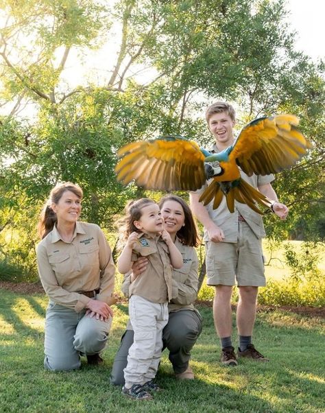 Irwin family The Irwins, Robert Irwin Photoshoot, Steve Irwin And Terri, Edmund Irwin-singer, Irwin Family, Crocodile Hunter, Bindi Irwin, Steve Irwin, 20th Birthday