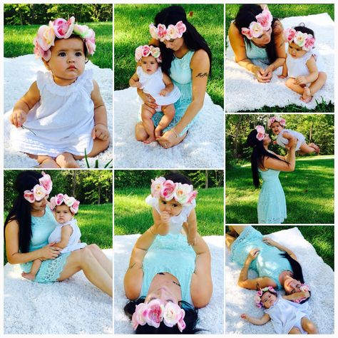 Mommy And Me Photo Shoot Ideas, Summer Photo Poses, Spring Photoshoot Ideas, Mom And Me Photos, Mom Daughter Photos, Mommy Daughter Photoshoot, Daughter Photo Ideas, Mommy Daughter Photos, Mother Daughter Photoshoot