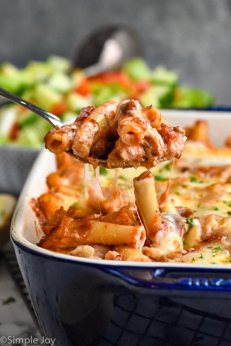 This Baked Ziti with Sausage is so comforting and delicious. My kids gobbled this up and I'm sure it will become a family favorite your house too! Sausage Ziti, Ziti With Sausage, Baked Ziti With Ricotta, Baked Spaghetti And Meatballs, Baked Ziti With Sausage, Ziti Pasta, Hearty Vegetable Soup, Ziti Recipes, Chicken Noodle Casserole