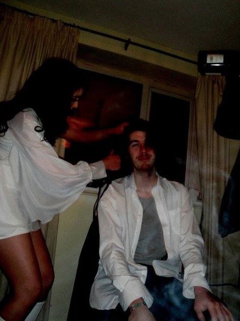 Hozier Girlfriend, Hozier Jesus, Andrew Hozier, Bog Man, Tree Man, Get Drunk, Who Is She, Me As A Girlfriend, Hozier