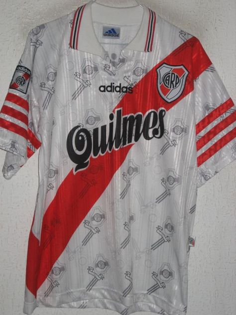 River Plate Home football shirt 1996 - 1998 Old Football Shirts, Football Uniform, River Plate, Soccer Jerseys, Football Shirt, Football Jerseys, Soccer Jersey, Football Shirts, Neymar