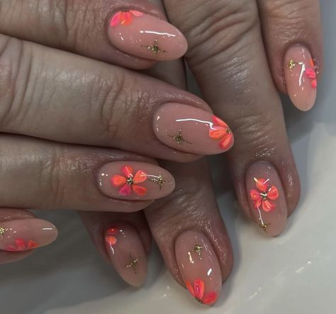 Jamaica Nails, Floral Nail Design, Glitter Gel Nail Designs, Nails Marble, Summery Nails, Almond Acrylic Nails, Cute Gel Nails, Nails Only, Luxury Nails