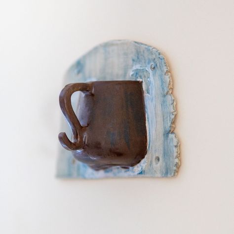 Ceramic Key Holder, Practical Housewarming Gifts, Key Holder For Wall, Ceramic Wall Decor, Unique Key, Mail Holder, Coffee Cup Design, Vintage Key, Key Holders