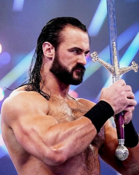 Drew Galloway, Scottish Warrior, Wwe Pictures, Thomas Doherty, Finn Balor, Happy Sunday Everyone, Drew Mcintyre, Wwe Wrestlers, Pro Wrestling