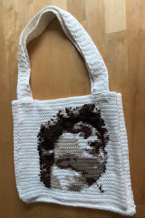 Crochet Grid Bag, Crochet Bag Grid, Michelangelos David, Crochet Small Bag, Crochet Faces, Knitting Embroidery, Crochet Macrame, Pixel Art Grid, Tapestry Bag