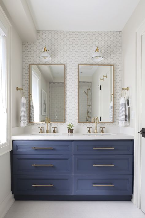 Blue Bath Vanity Bathroom, Craftsman Bathroom Ideas Master Suite, Bathroom Vanity With Drawers Only, Blue Painted Cabinets, House Diys, Drømme Bad, Bathroom 2023, Boy Bathroom, Collective Studio