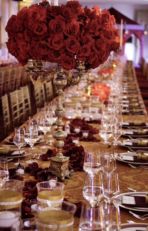 25 Stunning Wedding Centerpieces - Part 10 - Belle The Magazine Table Floral Arrangements, Wedding Flowers Roses, Tall Wedding Centerpieces, Red Wedding Flowers, Extravagant Wedding, Rose Centerpieces, Wedding Reception Centerpieces, Reception Centerpieces, Sophisticated Bride