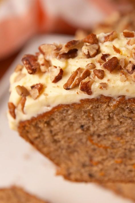 Carrot Cake Banana Bread, Cake Banana Bread, Carrot Banana Cake, Mrs Fields, Cake Banana, Best Carrot Cake, Easter Brunch Food, Make Banana Bread, Banana Bread Recipe