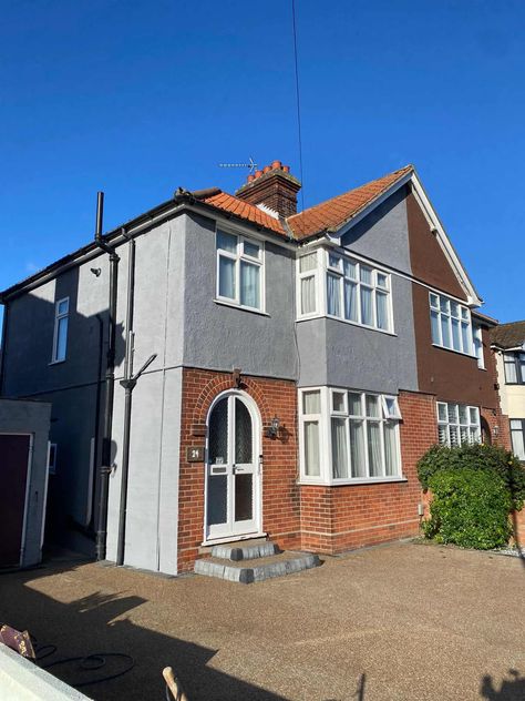 Marvel at how a wall coating can completely change the look of a pebbledashed house! | Never Paint Again Grey Pebbledash House, Pebble Dash House Exterior, Pebbledash Makeover, Painted Pebbledash, Pebble Dash, Painting Jobs, Dormer Loft Conversion, Loft Conversion, Painting Photos