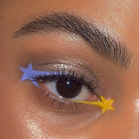 Makeup Inspo Graphic Liner, Multi Colored Eyeliner, Fun Easy Eyeliner Looks, Star Graphic Liner Makeup, Firework Eyeliner, Hooded Eye Colorful Makeup, Lightning Bolt Eyeliner, Graphic Makeup Eyeliner, Graphic Eyeliner Ideas Colorful