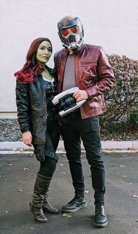 Star Lord And Gamora Costumes, Diy Gamora Costume For Women, Gamora And Starlord Costume, Gamora And Peter Costume, Gamora Costume Diy, Gamora Halloween Costume, Gamora Costume, Marvel Costumes, Star Wars Costumes