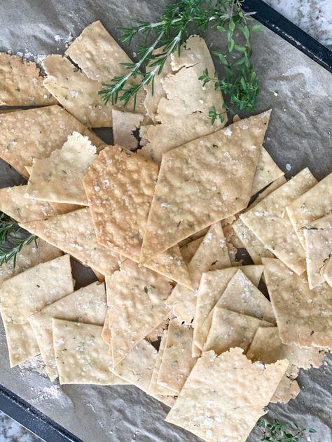 Soy Free Snacks, Sourdough Discard Crackers, Discard Crackers, Sourdough Crackers, Gluten Free Sourdough Bread, Gluten Free Sandwich Bread, Gluten Free Crackers, Gluten Free Sourdough, Baking Bread Recipes