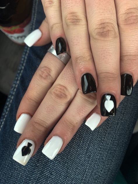 White Western Nails, Punchy Aesthetic, Western Nails, Country Nails, Nail Colors Winter, Nail Stuff, Western Aesthetic, Dope Nails, Nails Designs