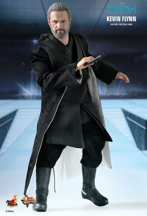 Hot Toys : TRON: Legacy - Kevin Flynn 1/6th scale Collectible Figure Grandpa Outfit, Ghost Movies, Tron Legacy, Hot Toys, Space Art, Tron, Ducati, Cosplay Costumes, Zen