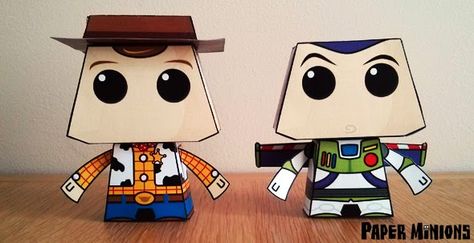 Toy Story: Free Printable Buzz and Woody Paper Toys. Toy Story Crafts, Cartoon Film, Geek Christmas, Film Character, Woody And Buzz, Toy Story Birthday Party, Paper Toy, Toy Art, Toy Story Birthday