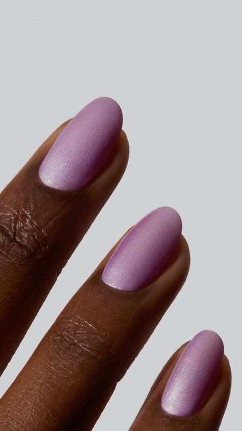 Spring Nails 2024 Trends Purple, Purple Manicure Ideas For Short Nails, Bridesmaid Nails Purple, Milky Lilac Nails, Summer Acrylic Nails Squoval, Lilac Cat Eye Nails, January Nails 2024 Trends, Winter Nail Designs 2024, Milky Purple Nails