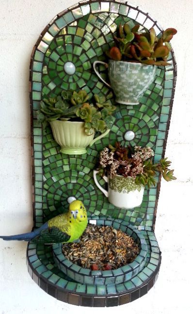 Mosaic Garden Art, Mosaic Birds, Mosaic Art Projects, Mosaic Stained, Mosaic Tile Art, Mosaic Madness, Diy Bird Feeder, Mosaic Artwork, Have Inspiration