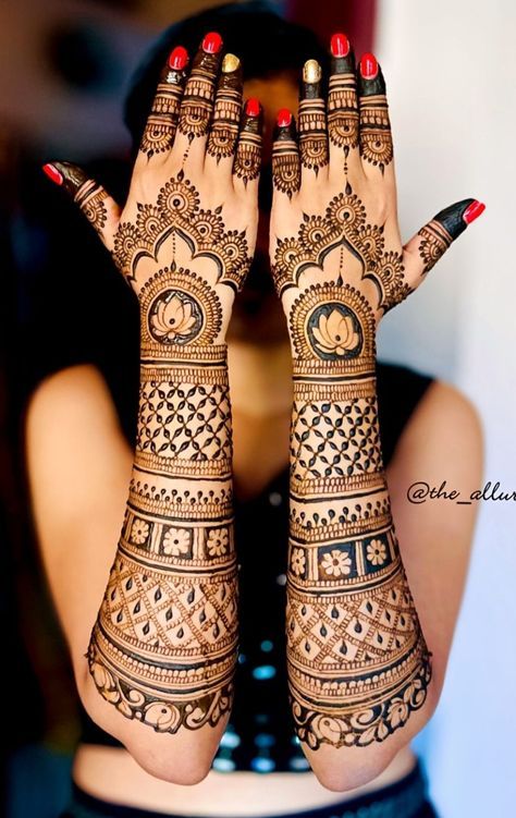 #makeup #heena #mehndihenna #artist #hennafun #photography #fashion #mehndilovers #weddingphotography #indianbride #barat #pakistanibride #shaadi #mehendidesign #instagram #weddingdress #naturalhenna #walima #islamabad #hennalookbook #lahore #pakistan #mehnditattoo #mehndioutfits #inspire #pakistanifashion #bridalmakeup #mehndipattern #weddingseason #mehndinight Mehandi Designs For Brides, Mehandi Design For Bridal, Engagement Mehandi Idea Simple, Henna Cone Photography, Mehandhi Designs Bridal Marriage, Bridal Minimal Mehendi, Mehendi Designs For Hands For Bride, Mehandi Designs For Wedding Bride, Bride Mehandi Designs For Hands