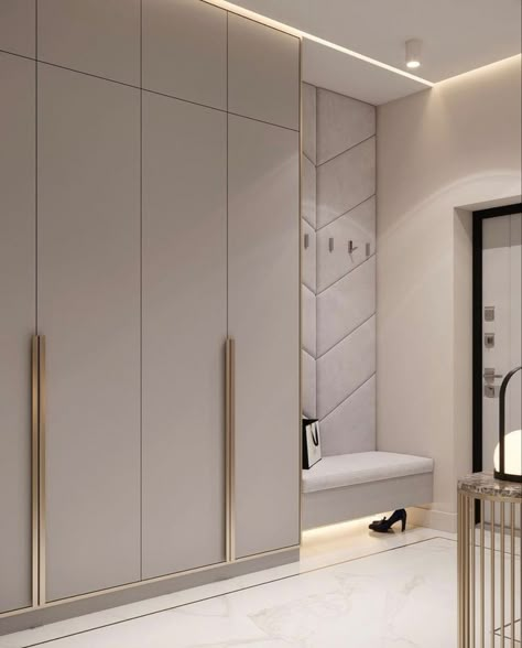 Vstupná Hala, Wardrobe Design Modern, Home Hall Design, Luxury Closets Design, Wardrobe Interior Design, Hal Decor, Marble Flooring, Wardrobe Design Bedroom, Bedroom Decor Design