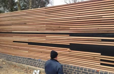 Timber battens Garden Privacy Screen, Timber Battens, Timber Screens, Cedar Cladding, House Cladding, Garden Privacy, Patio Garden Design, Wood Cladding, Pond Design