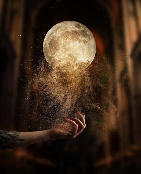 Today I want to share with you amazing photo manipulations by artist Natacha aka @skip_closer. They’re slightly dark but perfectly done. And they will surely create a certain mood while viewing. So, take a deep breath and check these art works! Spirit World Art, Power Ideas, Photographie Portrait Inspiration, Magic Aesthetic, Moon Photography, Dating Games, Beautiful Moon, Fantasy Aesthetic, Arte Fantasy