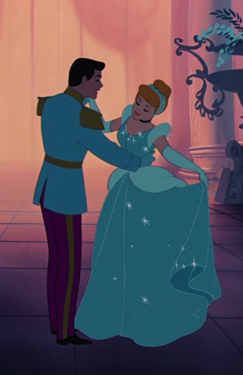 Disney Movie Trivia, Images Disney, Cinderella Disney, Prince Henry, Disney Songs, Disney Princes, Disney Favorites, Old Disney, Disney Couples