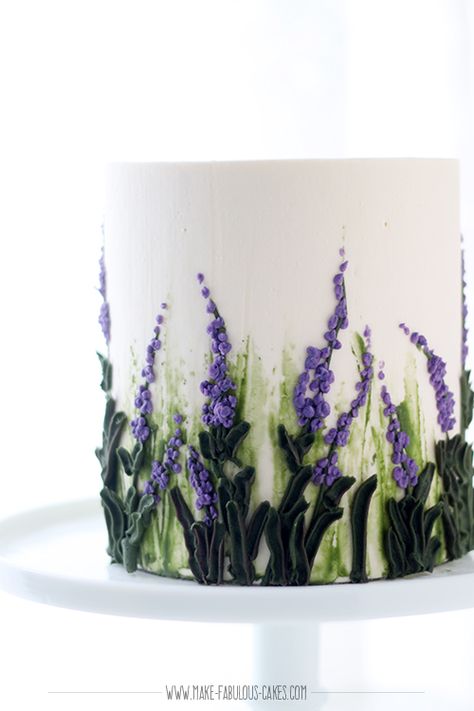 Lavender Lemon Cake with White Chocolate Buttercream Lavender Lemon Cake, Tårta Design, Cake With White Chocolate, Lavender Cake, White Chocolate Buttercream, Mini Torte, Buttercream Flower Cake, Spring Cake, Lavender Lemon