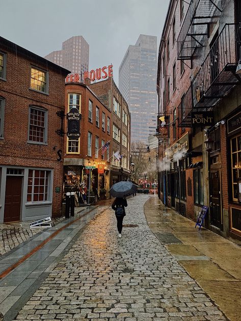 Exploring Boston, Massachusetts on a rainy Fall day ☔️

#Boston #adventure #rain #travels #daytrip Rainy Boston Aesthetic, Boston In The Fall Aesthetic, Boston During Fall, Fall In Boston Aesthetic, Rainy Day In Boston, Boston Living Aesthetic, Autumn In Boston, Boston Rainy Day, Boston Massachusetts Aesthetic Fall