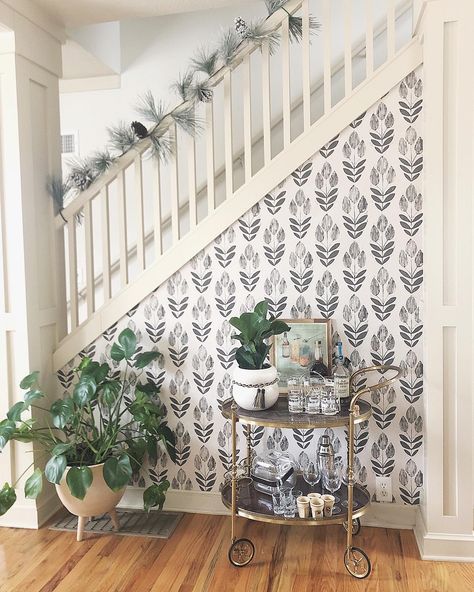 Wallpaper Under Staircase, Accent Wall Hallway Stairs, Entry Way Wallpaper Bohemian, Triangle Stair Wall Decor, Wallpaper Stairway Wall, Wallpaper Landing Stairways, Hallway Wallpaper Accent Wall, Wallpaper Stairwell Wall, Wallpaper In Stairway