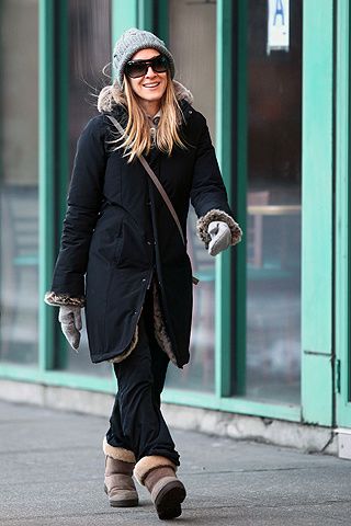 Sjp Outfits, Sarah Jessica Parker Street Style, Celebrity Winter Style, Sarah Jessica Parker Style, Sara Jessica Parker, Parker Jacket, Parker Outfit, Winter Jacket Outfits, Celebrities Street Style