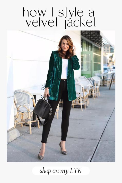 Velvet Jacket Outfit, Emerald Green Outfit, Green Jacket Outfit, Preppy Fall Fashion, Green Velvet Jacket, Outfit For Fall, Preppy Fall, Girls Fall Outfits, Jacket Outfit