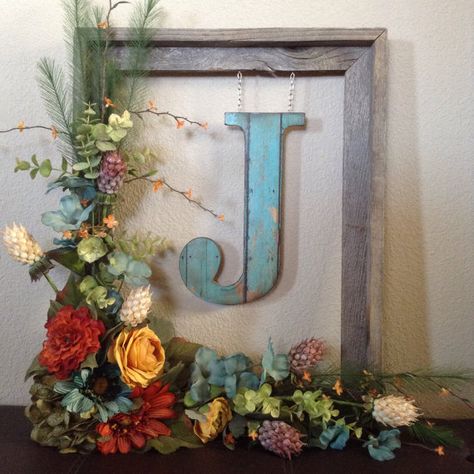 Newlywed Gift Housewarming Gift Wedding by SunburstOutdoorDecor Front Door Wreaths Diy, Summer Farmhouse Decor, Letter Wreath, Rustic Front Door, The Letter J, Burlap Roses, Initial Wreath, Garden Rustic, Everyday Wreaths