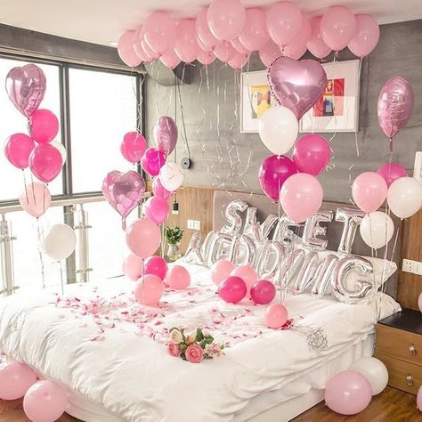 Looking for Silver & Pink decor for wedding/ bridal shower party? Let's see this cute balloon kit. It's perfect for girls who are going to be a bride.  Shop my sale: 20% off. https://etsy.me/2N6orNN #etsy #partyeight #etsyfinds #etsygifts #etsysale #etsycoupon #shopsma Wedding Night Room Decorations, Trendy Party Decor, Wedding Room Decorations, Brides Room, Birthday Room Decorations, Pink Party Decorations, Romantic Room, Balloon Kit, Pink Bridal Shower