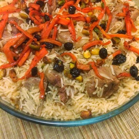 Kabuli Pilau - Afghanistani Rice with Mutton, Raisins, Nuts and Carrots Afghani Pulao, Afghanistan Food, Pulao Rice, Afghan Food, Spaghetti With Ground Beef, Afghan Food Recipes, Bengali Food, Easy Rice Recipes, Pulao Recipe