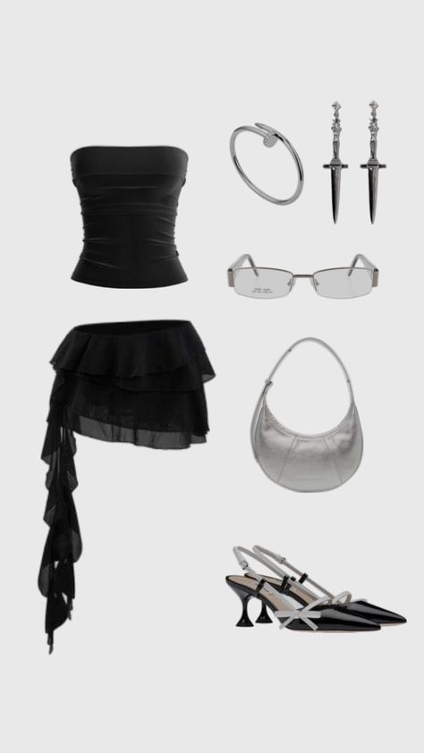 outfit png Scorpio Bday Outfit, Nessa Concert Outfit Ideas, Chase Atlantic Concert Outfit, Nessa Concert, Bday Fits, Realistic Outfits, Y2k Party Outfit, Birthday Dinner Outfit, Obx Dr