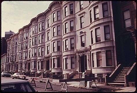 Row houses in Brooklyn, New York City. June 1974. Photo by Danny Lyon. Brooklyn Image, Williamsburg Bridge, Nyc History, Row Houses, Breathtaking Photography, Bed Stuy, Park In New York, Chance The Rapper, Row House