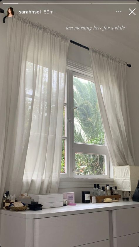 Curtains Bedroom Aesthetic, Aesthetic Curtains, Girls Room Curtains, Bedroom 2023, Vanilla Aesthetic, Room Organisation, Future Apartment Decor, Clean Bedroom, Dream Room Inspiration