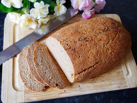 BLACK RYE BREAD RECIPE - YUM! (NEW RECIPE) — Steemit Black Rye Bread Recipe, Easy Russian Recipes, Malt Recipe, Russian Food Recipes, Latvian Food, Rye Bread Recipe, Recipes Russian, Russian Foods, Rye Bread Recipes