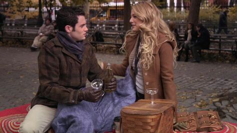 Dan Humphrey & Serena van der Woodsen Serena And Dan, Dan And Serena, Serena Gossip Girl, Dan Humphrey, Serena Van Der, Peyton Sawyer, Serena Van, Serena Van Der Woodsen, Rory Gilmore