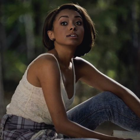 Vampire Diaries Bonnie, Bonnie Vampire Diaries, Kat Graham, Bonnie Bennett, Best Moments, The Dark Side, The Vampire Diaries, The Missing, Selfie Poses