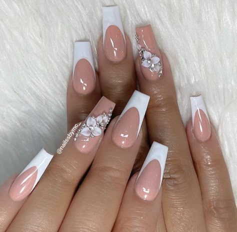 Ballerina Nails French Tip, French Tip Nails Colorful, Red Nail Art Ideas, Elegant Coffin Nails, Nail Shape Ideas, Acrylic Nails Coffin Ombre, Bride Nail, Summer Coffin Nails, Nails Art Summer