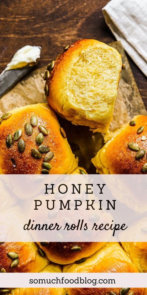 Honey pumpkin dinner rolls are the perfect dinner roll recipe. They're light, fluffy, and a great way to use up extra pumpkin puree! Pumpkin Dinner Rolls, Dinner Roll Recipe, Pumpkin Dinner, Pumpkin Streusel Muffins, Dinner Roll, Homemade Pumpkin Puree, Baked Dinner, Bakery Ideas, Dinner Rolls Recipe