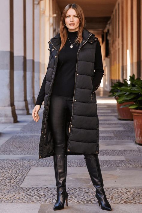 Long Gilet Outfit Women Winter Gilet Outfit Women, Gilet Outfit, Hooded Gilet, Puffer Gilet, Christmas Outfits Women, Long Puffer, Stylish Coat, Women Nightwear, Black Outfit